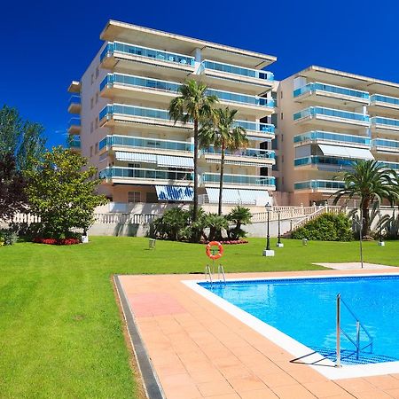 Uhc Village Park Apartments Salou Bagian luar foto