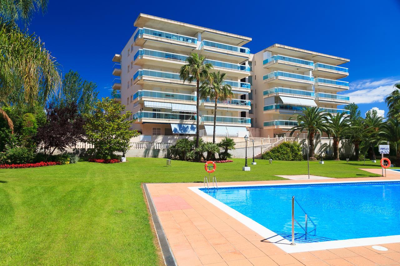 Uhc Village Park Apartments Salou Bagian luar foto